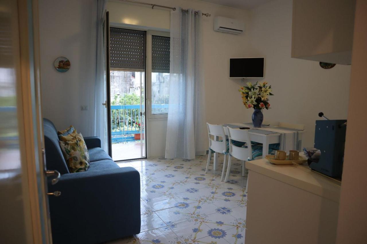 Mary'S Apartment Майори Екстериор снимка