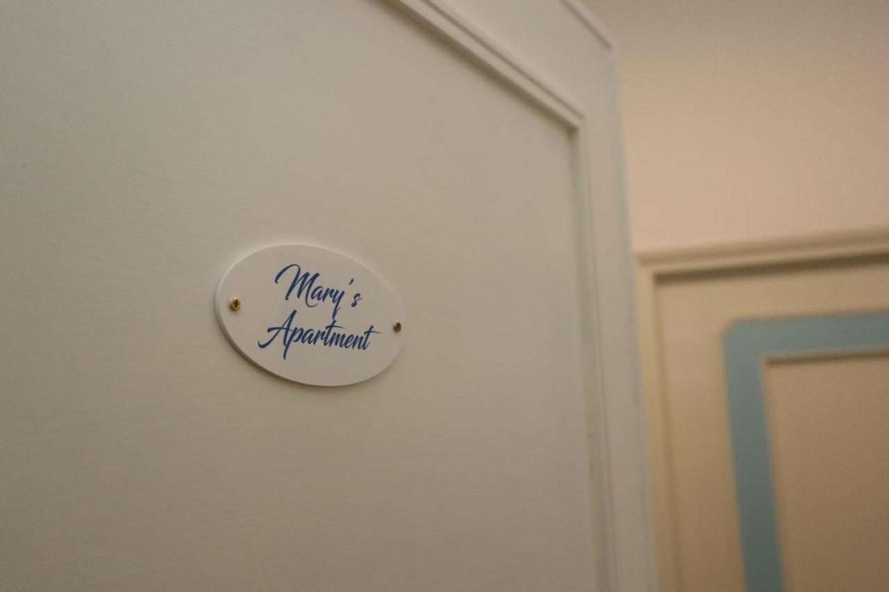 Mary'S Apartment Майори Екстериор снимка